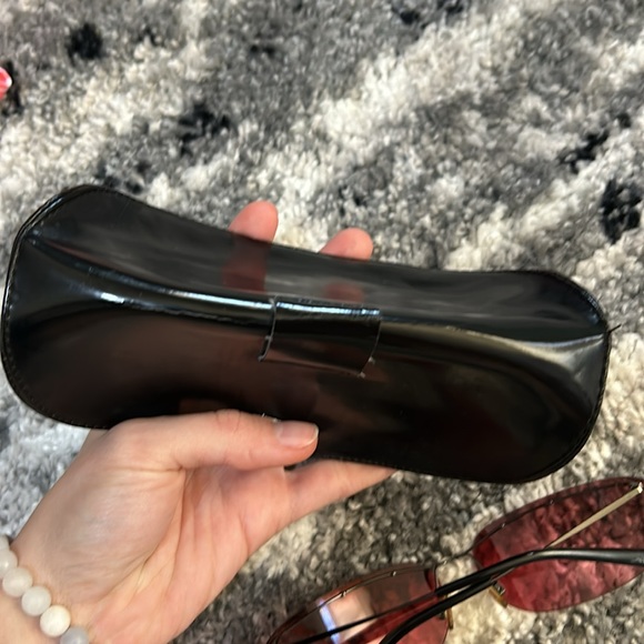 Dolce & Gabbana Sunglasses - Picture 9 of 9